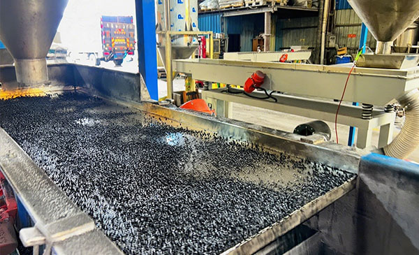 定制无忧，技术靠前